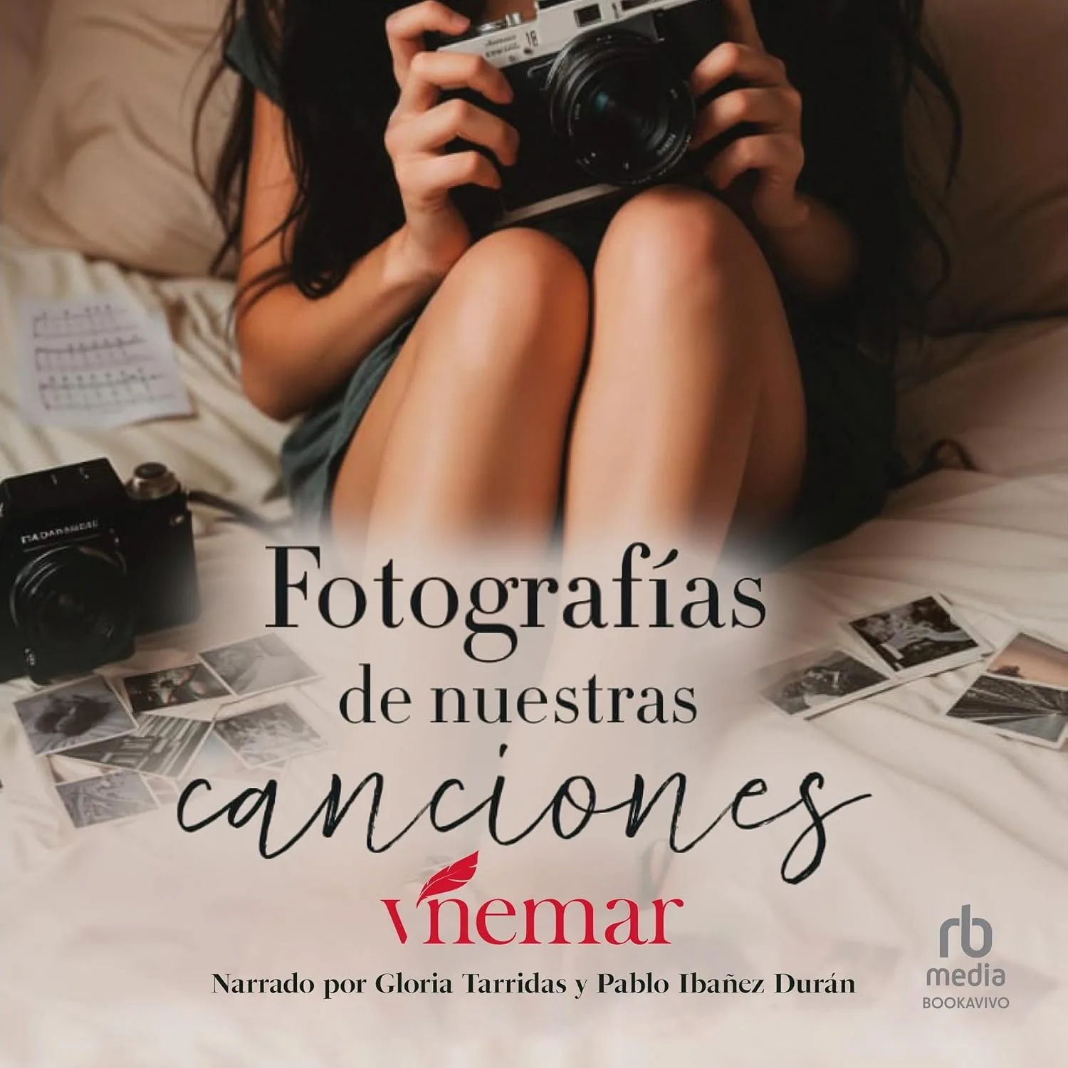 Portada de Fotografías de nuestras canciones: Una novela romántica erótica de ficción contemporánea